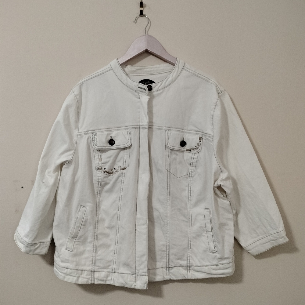 Off White Women's Button-Up Jacket Avenue Jeans Sz 26-28 (XL) Distressed